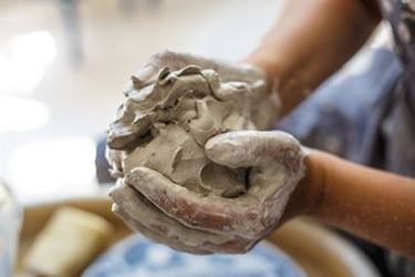 Play! Discover! Share! Clay Characters SEN session (4-10 years)