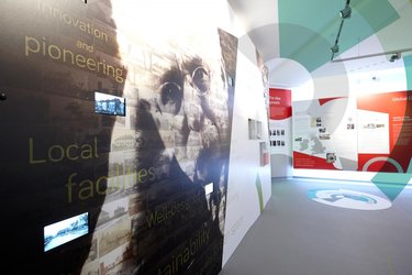 A wall inside the exhibition displays a mural of Ebenezer Howard.